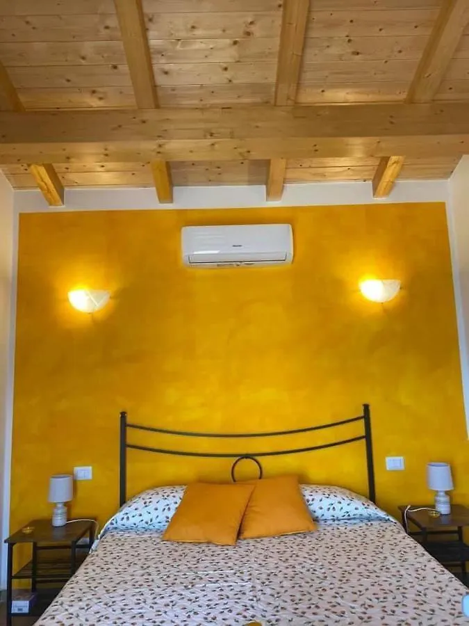 Il Melarancio Bed & Breakfast Pescia Romana 0*,