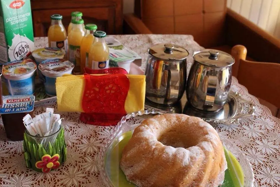 Il Melarancio Bed & Breakfast Pescia Romana 0*,
